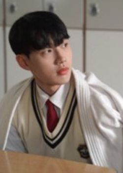 Lee Jeong Min (2000)