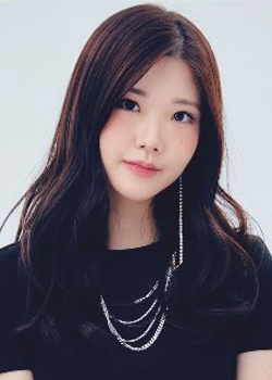 Yoon Chae Won (2003)