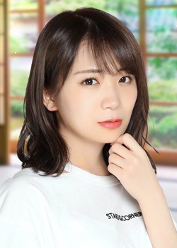 Akimoto Manatsu (1993)