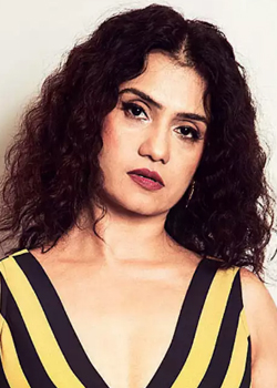 Amruta Subhash (1979)