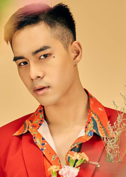 Atom Nathaphop Kanjanteak (2003)