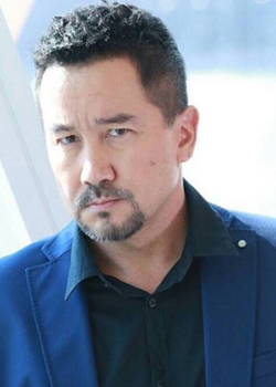 Bie Teerapong Leowrakwong (1961)