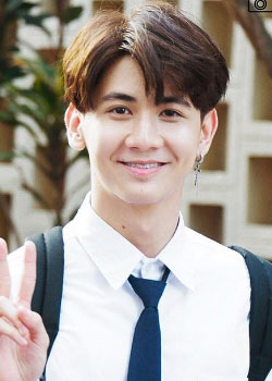 Bon Phongsakorn Lamprasert (1998)