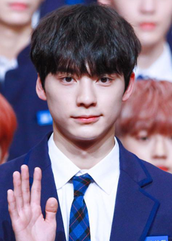 Byeon Seong Tae (1998)