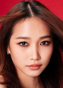 Cherry Rapeepan Jantaranipa (1990)