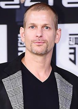 Douma Matthew (1974)