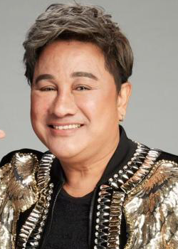 Ekachai Srivichai (1962)