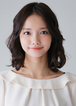 Ha Yeon Soo (1990)