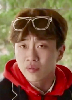 Han Chang Heon (1990)