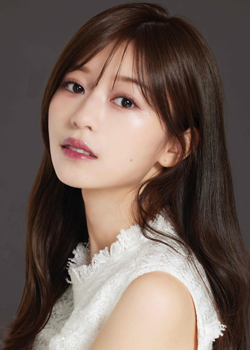 Ishizaki Hina (1999)