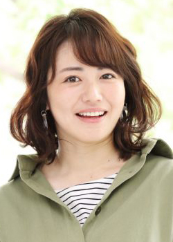 Isoyama Sayaka (1983)