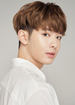 James Supamongkon Wongwisut (1999)