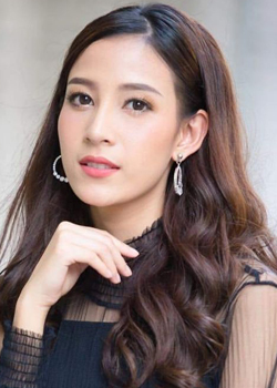 Jammie Panichadar Sangsuwan (1994)