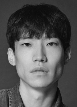 Jang Woo Yeong (1990)