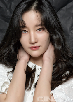 Jeon Jong Seo (1994)