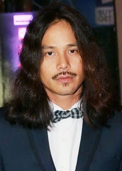 Joke Akarin Akaranithimetrad (1981)