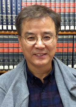 Kang Seok Woo