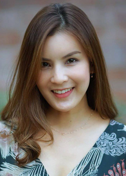 Kate Thiyada Phanbua (1980)