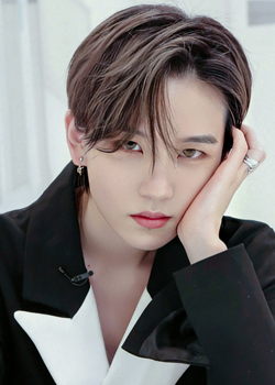 Keran Lu (THE9 / Fanxy Red) (1995)