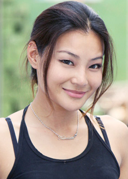 Nui Kessarin Ektawatkul (1981)