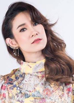 Aon Kevlin Kotland (1979)