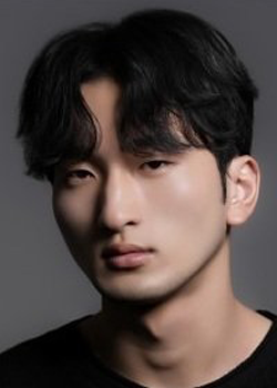 Kim Byeong Woo (1990)