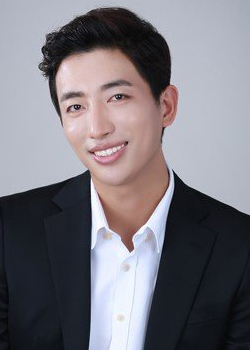 Kim Dong Chan (1985)