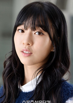Kim Seon Ah (1994)