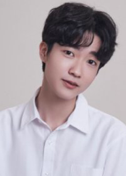 Kim Woo Hyeon (1998)