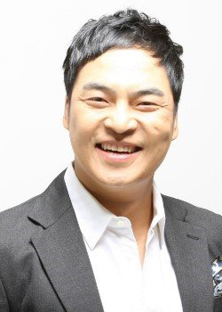 Kim Yong Woon (1976)