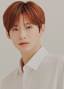 Koo Jeong Mo (CRAVITY) (2000)