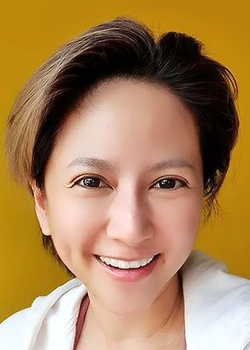 Kook Apinya Khaosabai (1991)