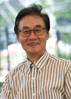 Kwon Byeong Kil (1946)