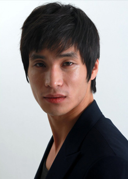 Lee Kyeong Heon (1983)