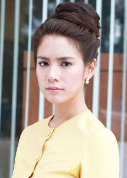 Donut Manatsanun Panlertwongskul (1983)