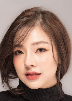 May Yada Watcharamusik (1990)