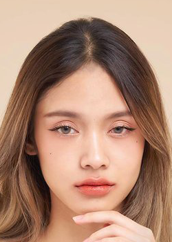 Mew Sadanan Thipchan (1990)