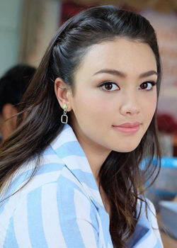 Natalie Panalee Varunwongse