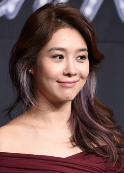 Ock Joo Hyeon (Fin.K.L) (1980)