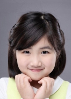 Park Shi Yeon (2000)