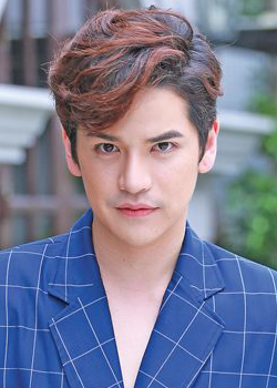 Tao Sattaphong Phiangphor (1990)