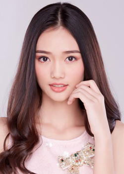 Piploy Kanyarat Ruangrung (2000)