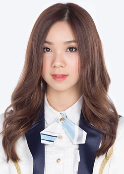 Pun Punsikorn Tiyakorn (2000)