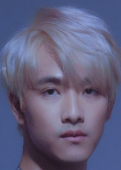 Rew Passakon Niyatiwatchonchai (1990)