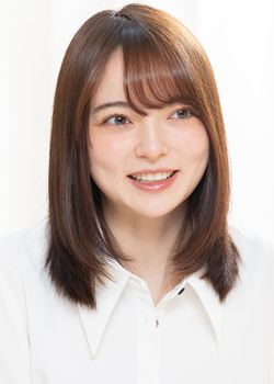 Sakamaki Alisa (2000)