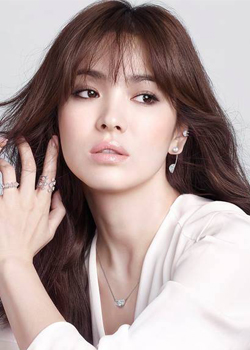 Song Hye Kyo (1981)