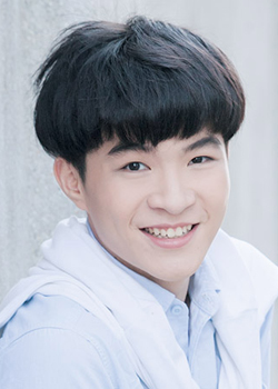 Earth Thirapat Reungritkun (1997)