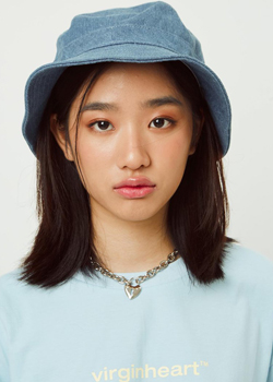 Tu Tontawan Tantivejakul (2000)