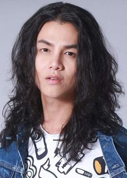 Win Akarat Chuasirisuksakul