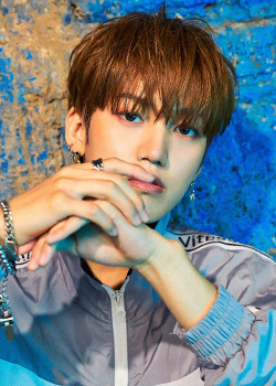 Lee Seung Joon (J US - ONF) (1995)